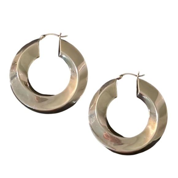 Sundance Dreamy Sterling Silver Abstract Twisty Puff Chunky Hoop Earrings - Picture 5 of 11